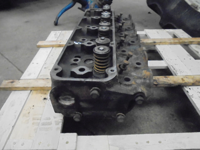 Ford New Holland 6610 Engine Cylinder Head Assembly