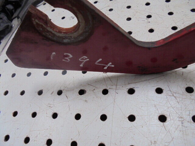 for, David Brown 1390 Bonnet Hinge Bracket Assembly in Good Condition
