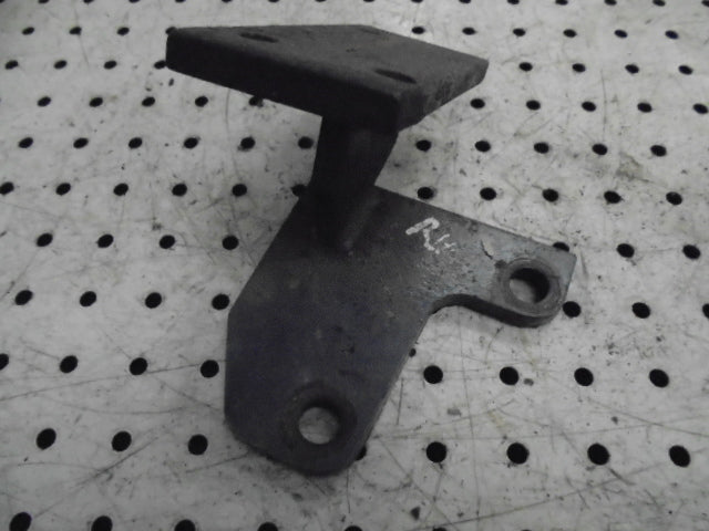 Ford New Holland 7840, 7610 Right Hand Auxillary Spool Valve Mounting Bracket