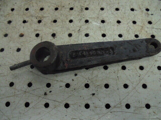 for, David Brown 1294/996 PTO Engaging Lever on Rear Bell in Good Condition