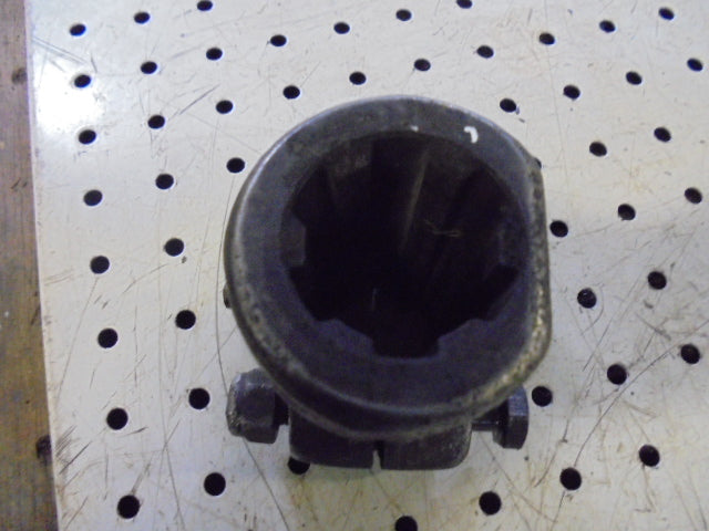 David Brown 1394 4wd  Front Axle Prop Shaft Coupler To Rear Drop Box