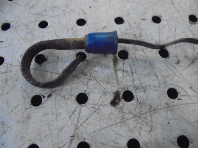 Ford New Holland 6610, 7610 Rear Axle Oil Dipstick And Tube