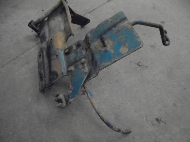 Ford New Holland 6610 Battery Tray Mounting Bracket And Bonnet Bracket