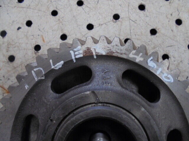 for, FORD 4610 Engine Idler Timing Gear & Hub - Good Condition 
