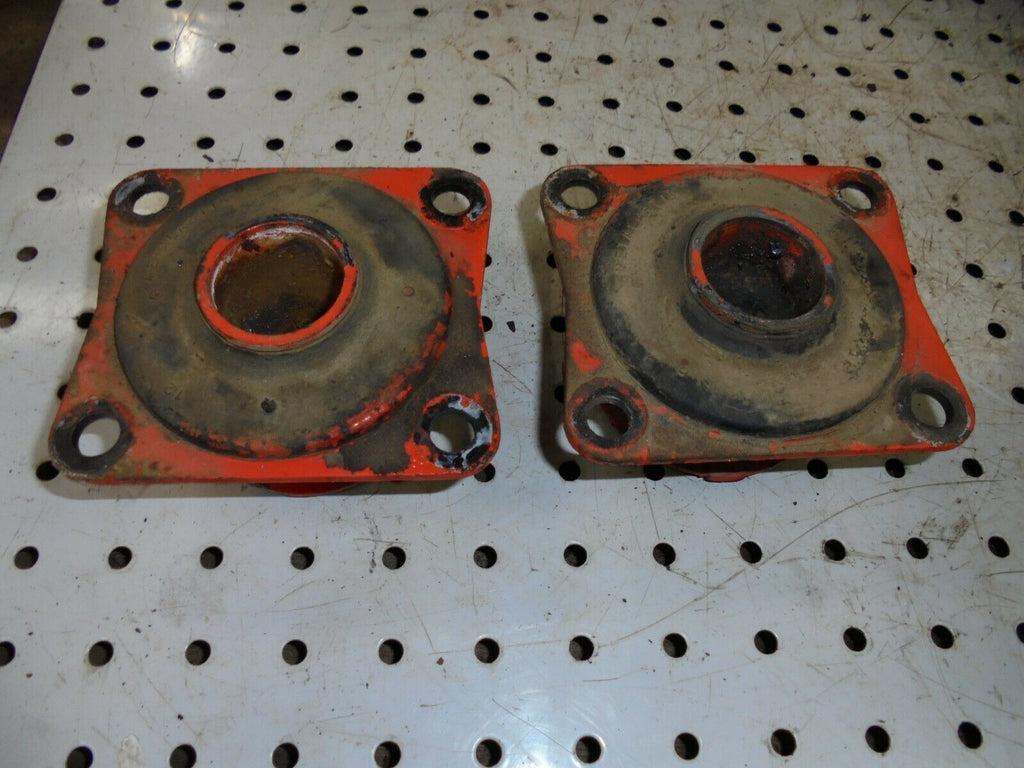 for, David Brown 1290,1390 Cab Mountings X 2 in Good Condition