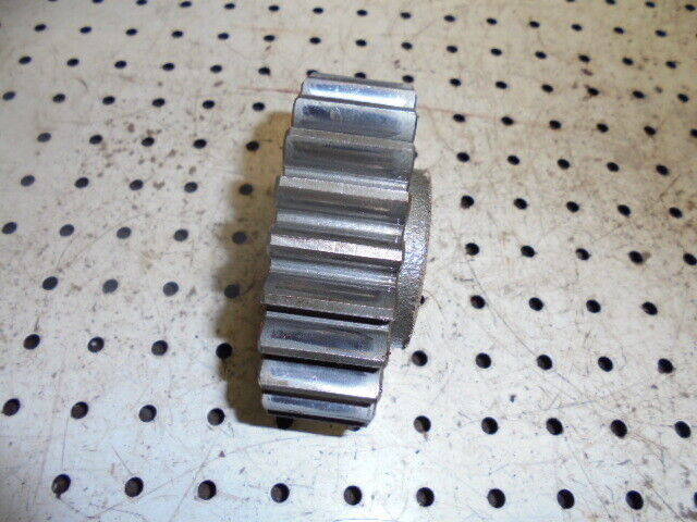 for, Ford 5030 4wd Rear Drive Gear in Good Condition
