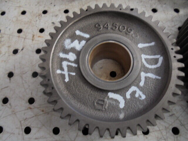 for, David Brown 1394 Engine Timing Gears - Good Condition