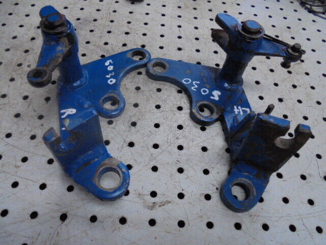 for, Ford 5030 Handbrake Cable Pivot Housings LH & RH in Good Condition