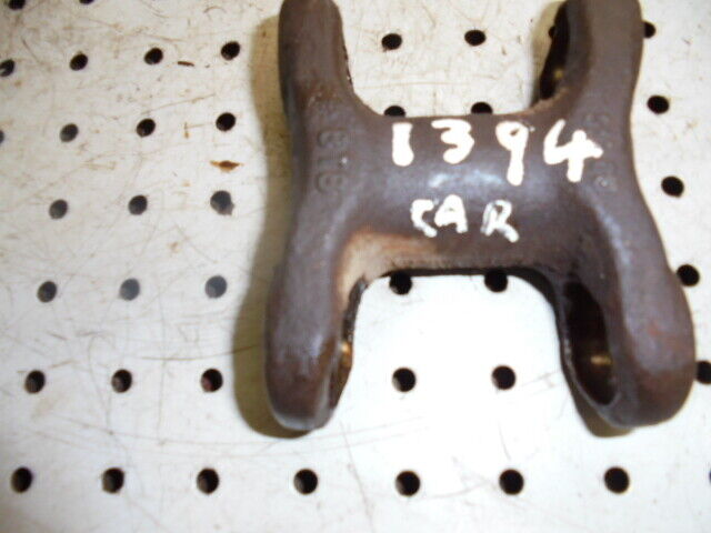 for, David Brown 1394 4wd Front Axle Half Shaft UJ Yoke in Good Condition