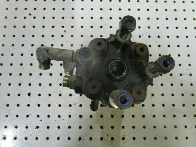 For Case MX100C Power Steering Orbitran Unit (Rexroth) in Good Condition