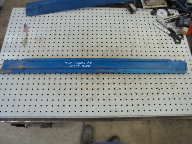 for, FORD 4600 Q Cab RH Front 'A' Pillar Plastic Cover in Good Condition