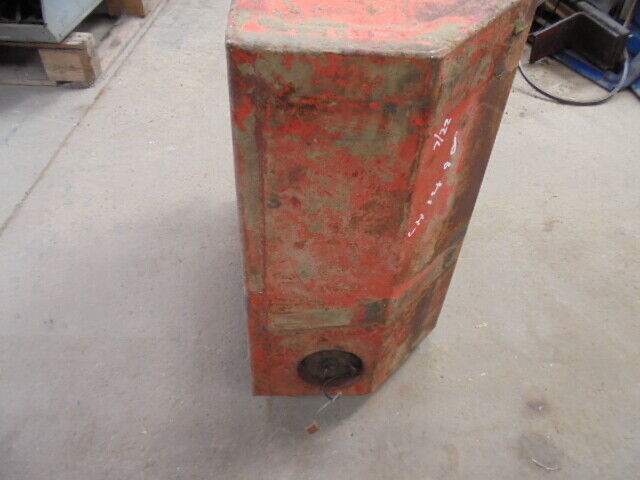 for, David Brown 1490 LH Diesel Tank in Good Condition