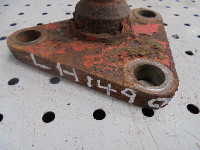 for, David Brown 1490 Hydraulic Arm Stabaliser Bracket in Good Condition