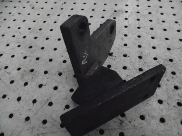 Ford New Holland 7840, 7610 Right Hand Auxillary Spool Valve Mounting Bracket