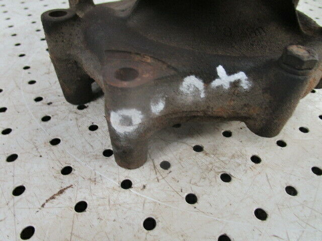 for, Ford 4600 Engine Water Pump & Housing in Good Condition