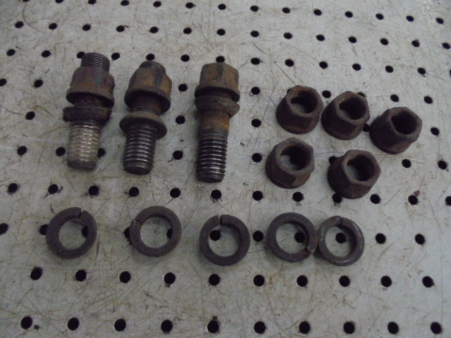 David Brown 1394 Front Wheel Nuts (x8), Studs (x3), And Washers (x8) (Carraro Axle)