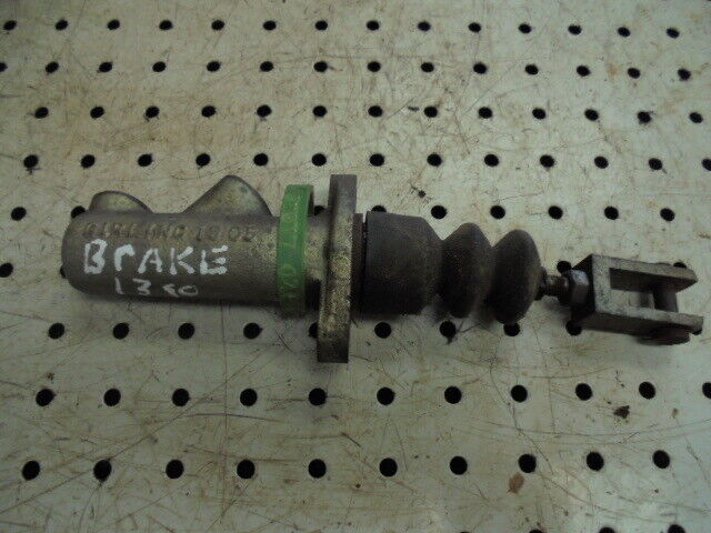 for, David Brown 1390,1490 Brake Master Cylinder - Good Condition