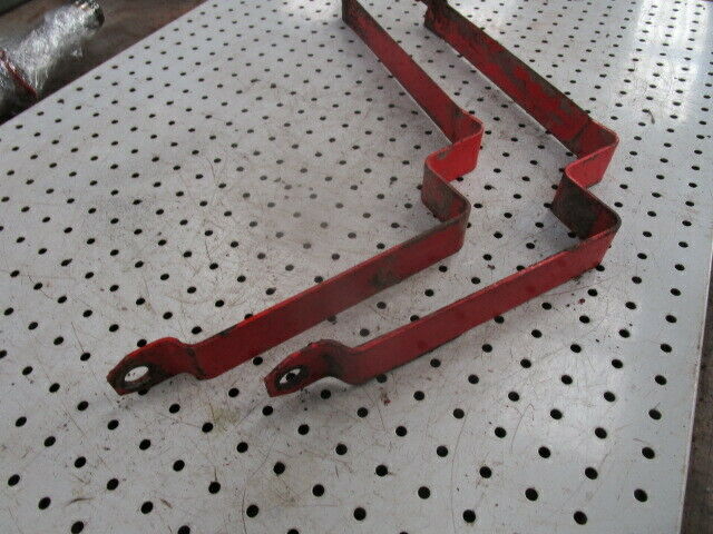 for, David Brown 1290 LH Diesel Tank Straps - Pair 