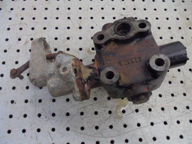 David Brown 1494 1394 Hydraulic Isolator Valve Assembly