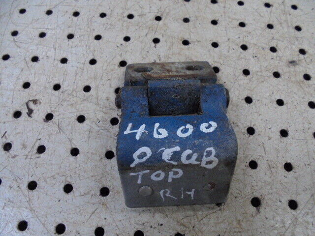 for, Ford 4600-7610 Q Cab RH Top Door Hinge in Good Condition