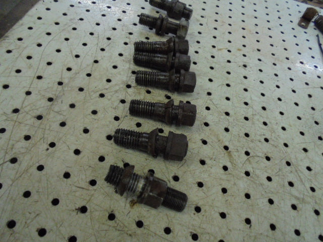 David Brown 1394 4wd Front Wheel Retaining Studs And Nuts (8)