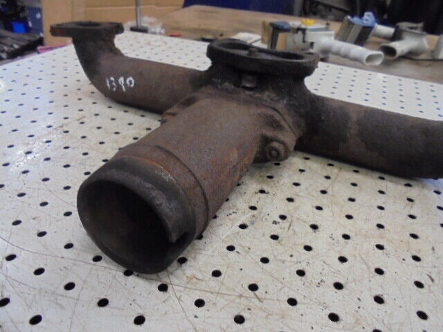 for, David Brown 1390 Exhaust Manifold Assembly - Good Condition