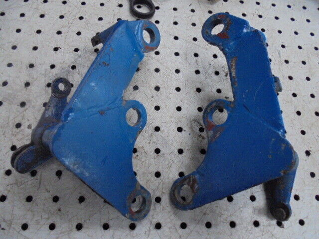 for, Ford 5030 Handbrake Cable Pivot Housings LH & RH in Good Condition