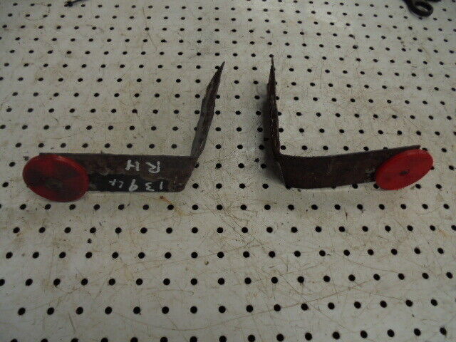 for, David Brown 1394 Rear Reflectors and Brackets