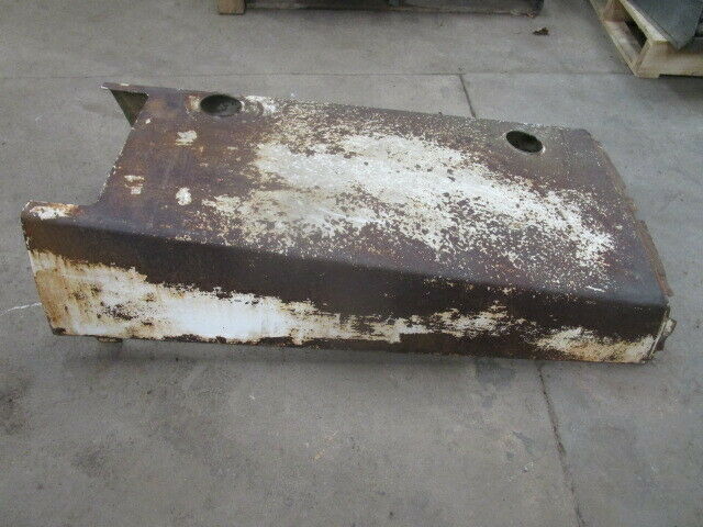 for, David Brown 1290 Bonnet - Good solid bonnet - needs paint