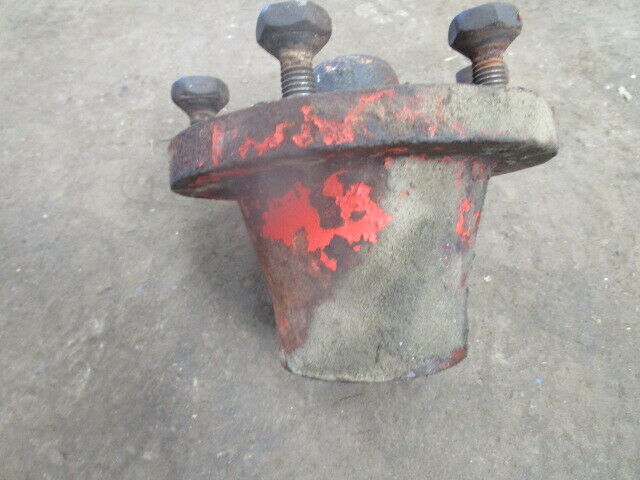 for, David Brown 1290, 1390 Front Wheel Hub with Studs & Bearings