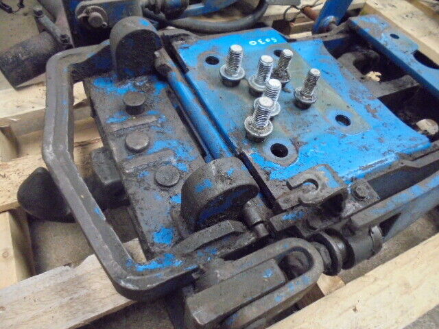 for, Ford 5030 Pick Up Hitch PUH Assembly in Good Condition