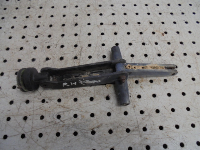 David Brown 1394, 1494 Cab Side Window Closing Handle