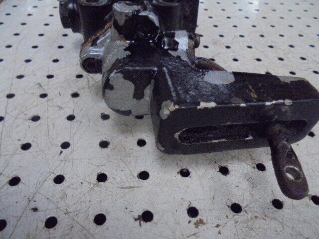 for, David Brown 1394 Hydraulic Isolator Valve Assembly - Good Condition