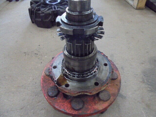 for, David Brown 1490 Rear Axle Outer Halfshaft Assembly in Good Condition