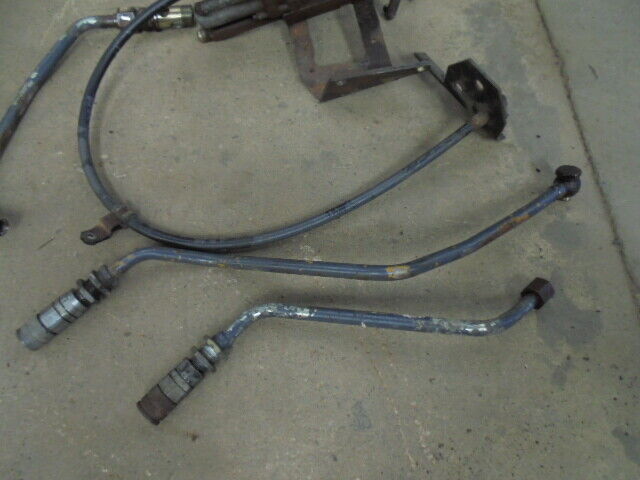 for, New Holland 4835 Auxilliary Double Acting Spool Valves & Pipes