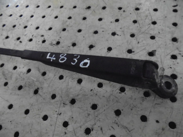 Ford New Holland 4830, 5030 Windscreen Wiper Arm