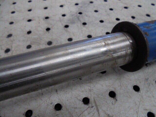 for, Ford 5030 Brake Cross Shaft Assembly in Good Condition