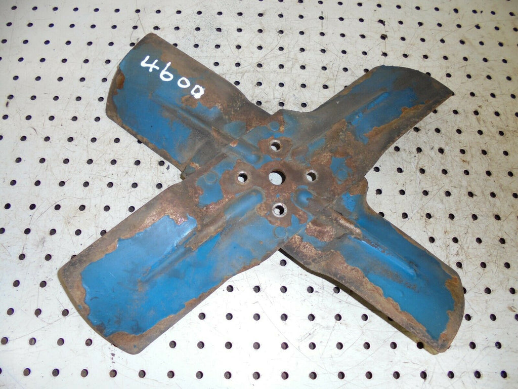 for, FORD 4600 Engine Cooling Fan in Good Condition