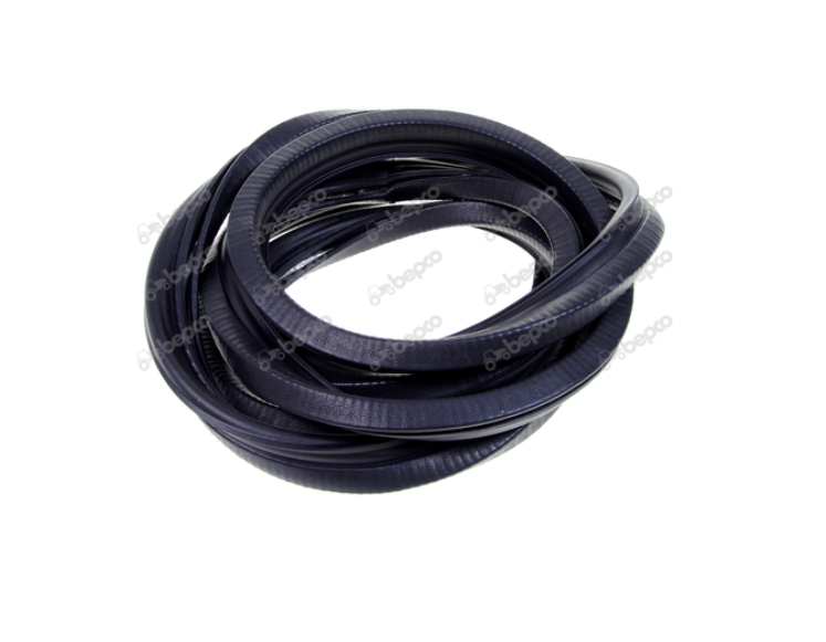 For MASSEY FERGUSON REAR WINDOW SEAL