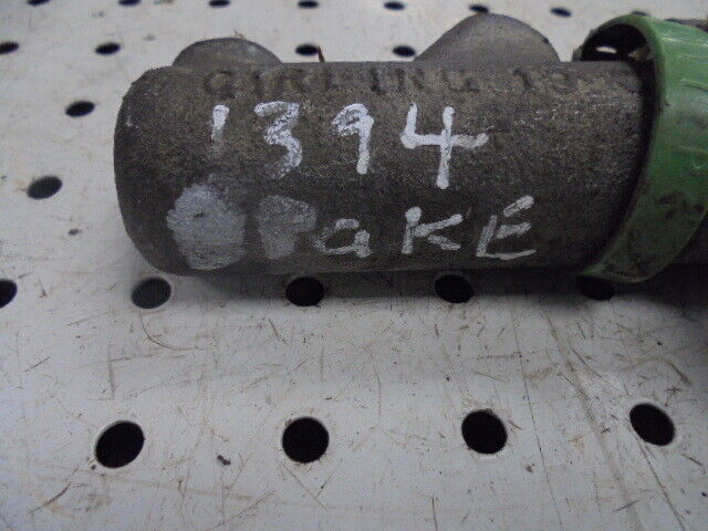 for, David Brown 1394 Brake Master Cylinder in Good Condition
