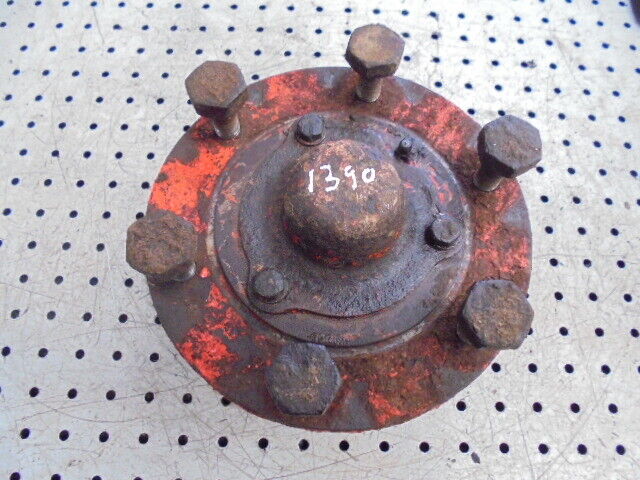 for, David Brown 1390, 996 Front Wheel Hub & Bearing - Good Condition