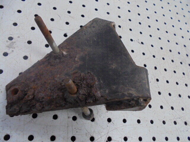 for, Ford 5030 Forward/Reverse Lever Mounting Bracket in Cab in Good Condition