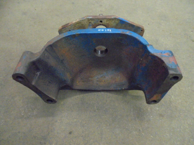 Ford New Holland 4100, 3600 Front Axle Mounting Boulster