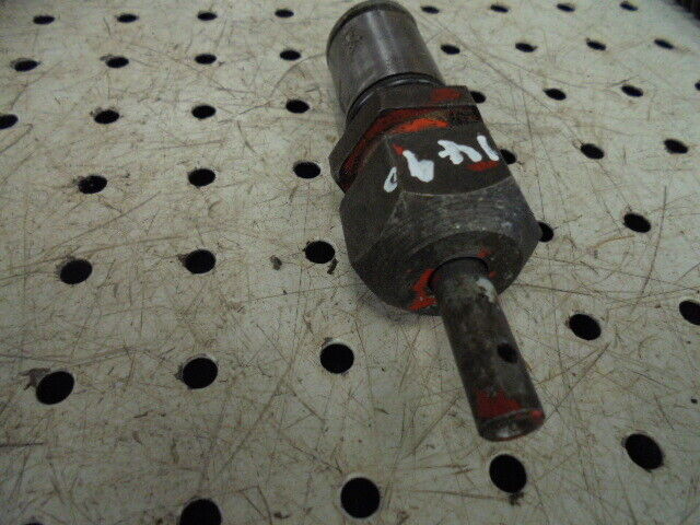 for, David Brown 1490,1390 Hydraulic Dump Valve Assembly - Good Condition
