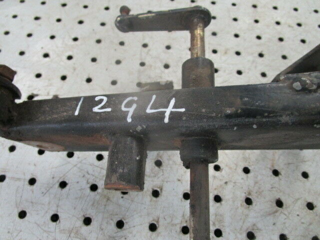 for, David Brown 1294 Throttle Linkages & Brackets Under Cab in Good Condition