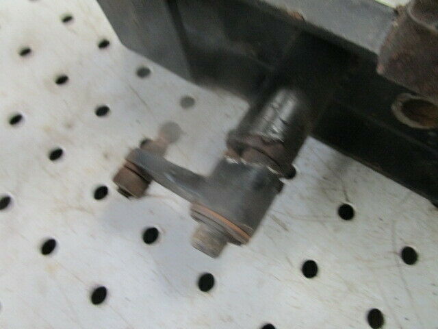 for, David Brown 1294 Throttle Linkages & Brackets Under Cab in Good Condition