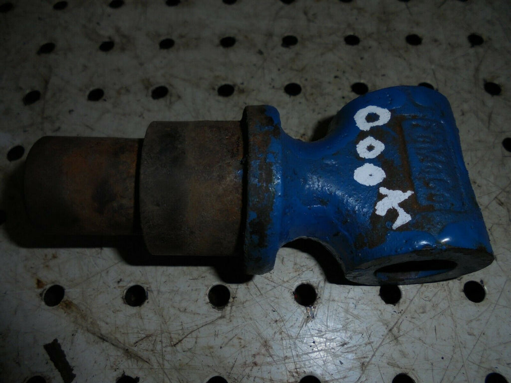 for, FORD 4000 Hydraulic Top Link Sensing Bracket in Good Condition