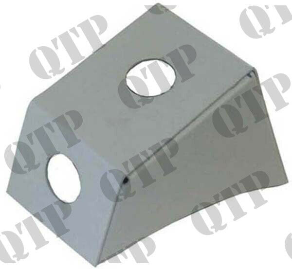 Massey Ferguson 35, 35X Mudguard Light Bracket PAIR