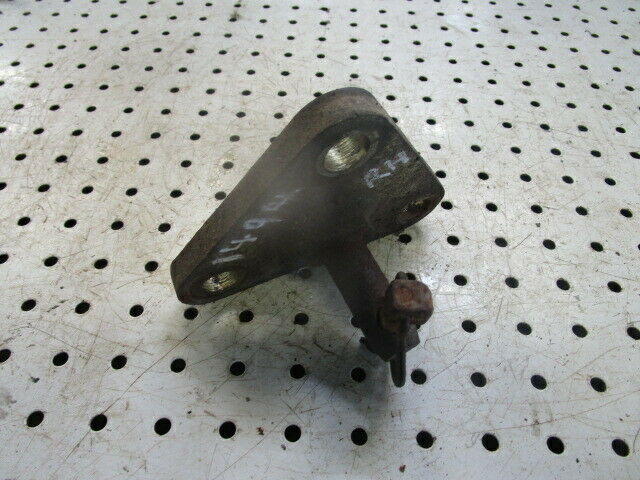 for, David Brown 1494 Hydraulic Arm Stabiliser Bracket in Good Condition