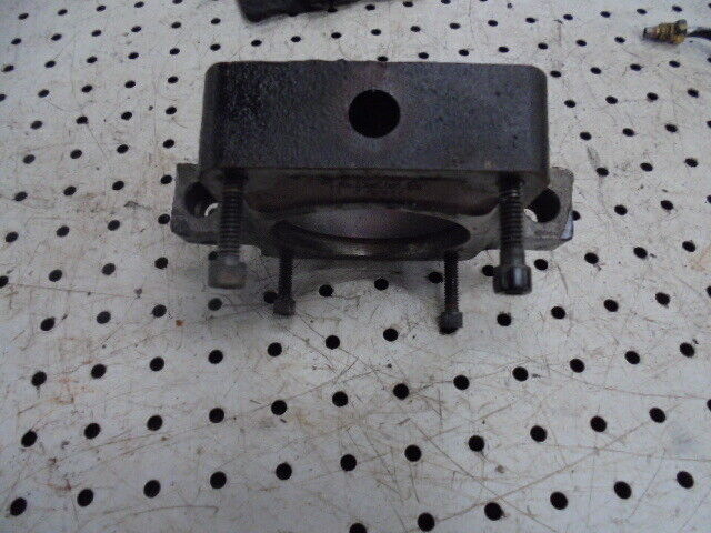 for, David Brown 1394 Hydraulic Pump Mounting Bracket - Good Condition